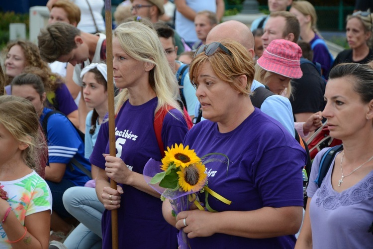 "Piątki" na ostatniej prostej