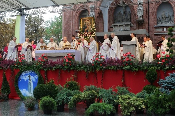 Pielgrzymka Kobiet do MB Piekarskiej 2017 - cz.3