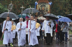  Abp Wacław Depo przewodniczył uroczystościom maryjnym w sanktuarium Matki Bożej Popowskiej – Matki Nadziei.