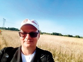 Ksiądz Tomasz Szałanda na koncie ma 30 pielgrzymek.