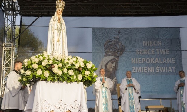 Nie bójmy się bliskości Maryi