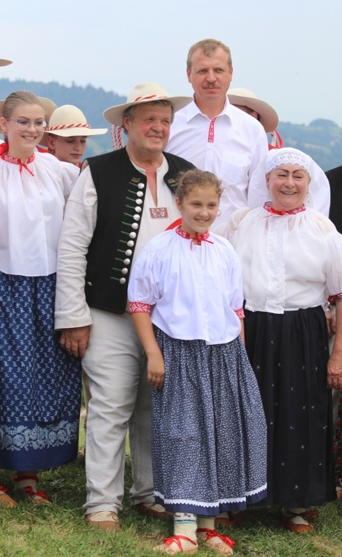 Karpacka watra na Złotym Groniu w Istebnej