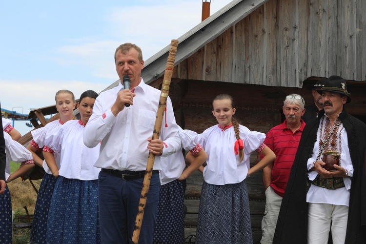 Karpacka watra na Złotym Groniu w Istebnej