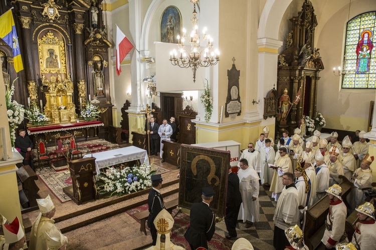 Cudowny wizerunek w radzymińskiej kolegiacie