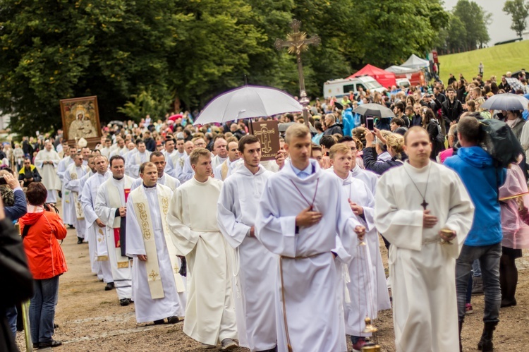 Młodzi w Gietrzwałdzie