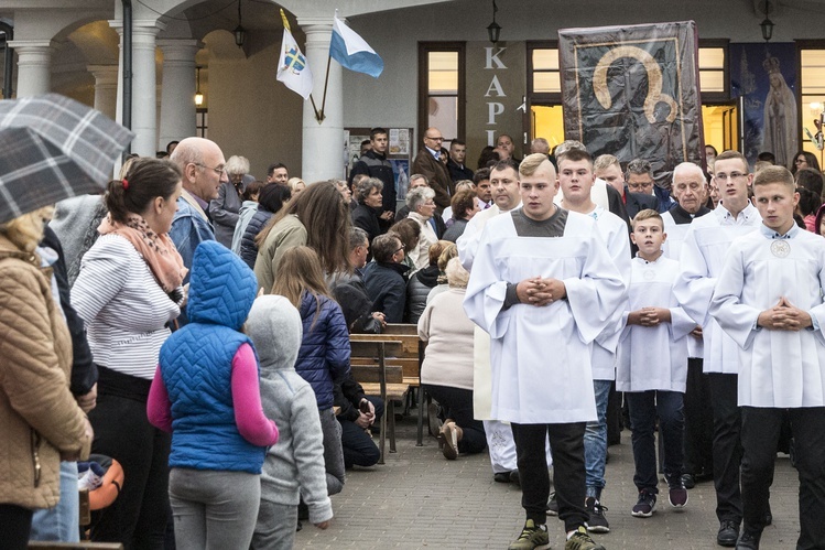 W sanktuarium Jana Pawła II