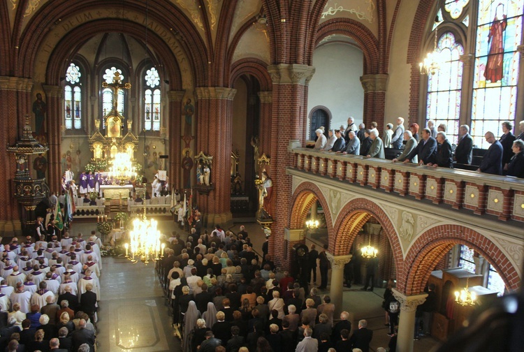 Pogrzeb śp. ks. Jerzego Mazurkiewicza cz. 1