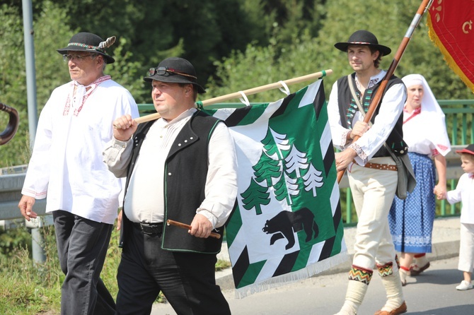 Korowód górali karpackich przez Istebną - 2017