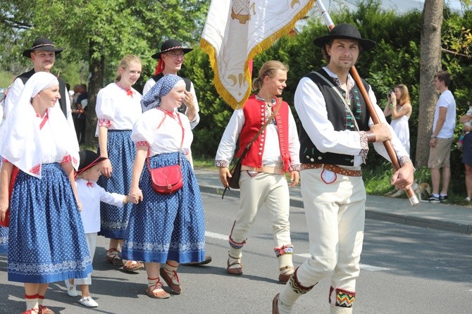 Korowód górali karpackich przez Istebną - 2017