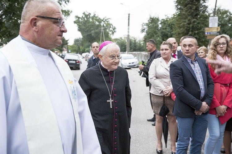 Dąbrówka. Powitanie jasngórskiej ikony