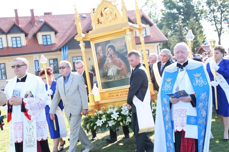 Procesja z obrazem na plac koronacyjny