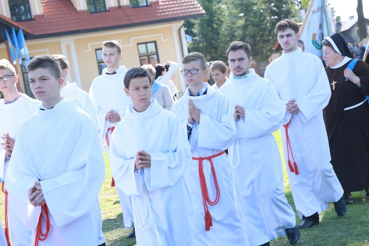 Procesja z obrazem na plac koronacyjny