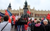 Studniówka "Szlachetnej Paczki" i "Akademii Przyszłości" w Krakowie