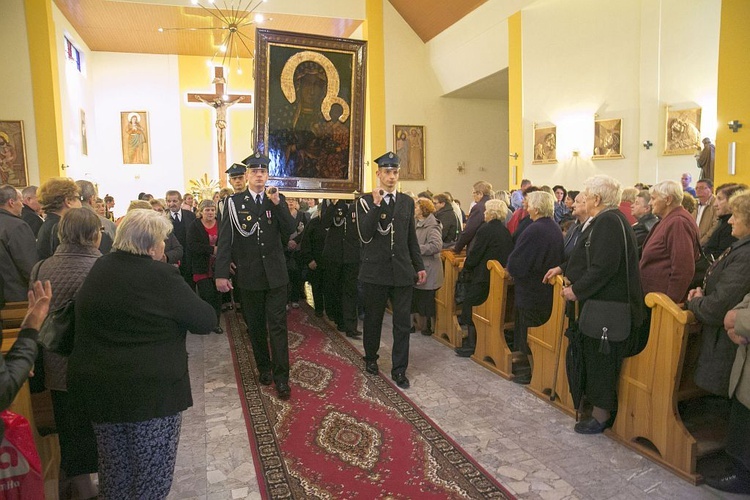 Matka Boża w Lucynowie