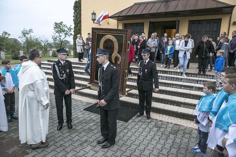 Matka Boża w Lucynowie