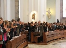 Pielgrzymka bierzmowanych do katedry (16.09.2017)