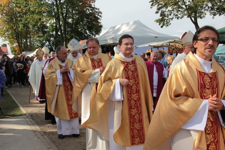 Diecezjalna Pielgrzymka do Skrzatusza cz.3