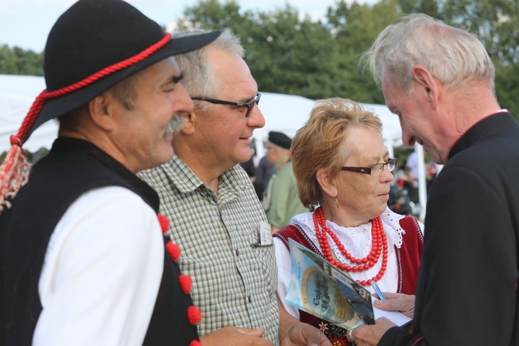 Na polanie śmierci żołnierzy "Bartka" w Starym Grodkowie - 2017