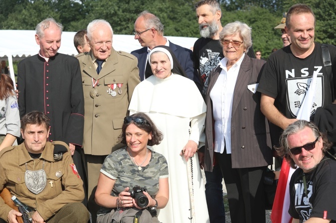 Na polanie śmierci żołnierzy "Bartka" w Starym Grodkowie - 2017