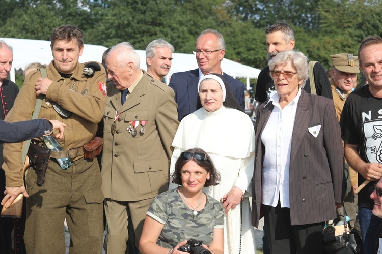 Na polanie śmierci żołnierzy "Bartka" w Starym Grodkowie - 2017