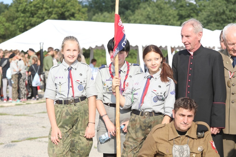 Na polanie śmierci żołnierzy "Bartka" w Starym Grodkowie - 2017