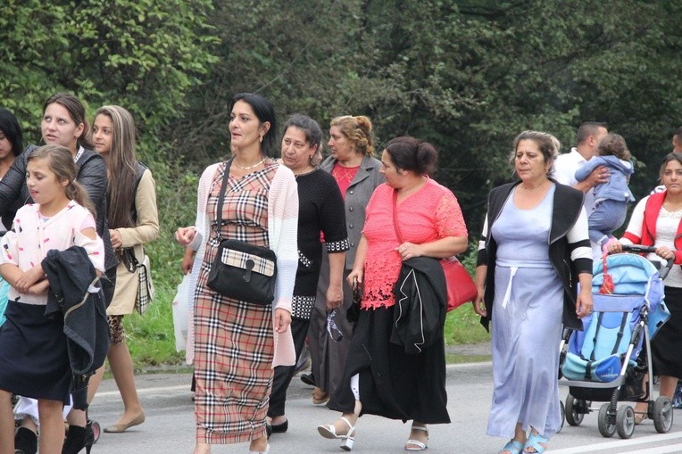 Pielgrzymka Romów do Limanowej