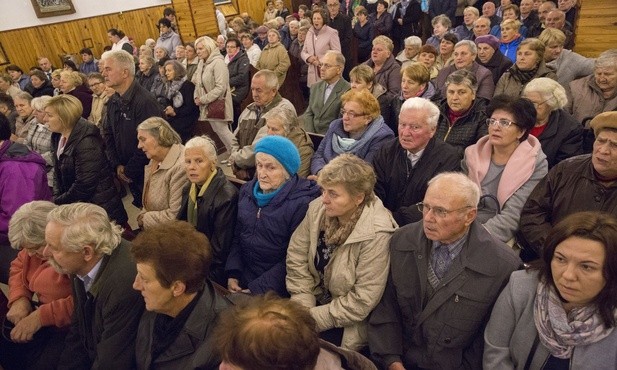 Abp Hoser w Sulejowie: nie bądźmy niewolnikami piekła