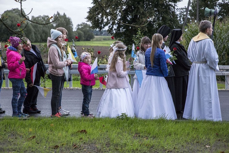 Pozostań nam Mamą w Sulejowie