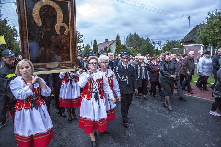 Pozostań nam Mamą w Sulejowie