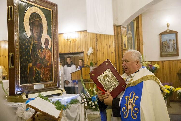 Pozostań nam Mamą w Sulejowie