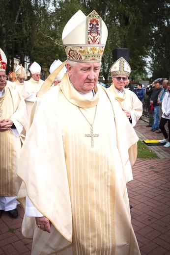 Biskup koadiutor Romuald Kamiński obejmie diecezję warszawsko-praską prawdopodobnie w listopadzie.