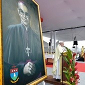 Bp Jesus Emilio Jaramillo Monsalve i ks. Pedro María RamÍrez Ramos zostali ogłoszeni błogosławionymi podczas wizyty papieża Franciszka w Kolumbii.