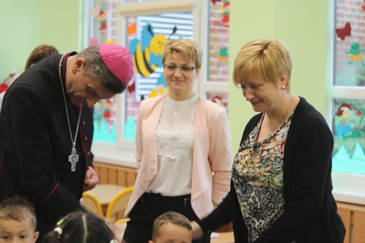 Poświęcenie Przedszkola Parafialnego im. św. Jana Pawła II w Andrychowie