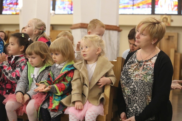 Poświęcenie Przedszkola Parafialnego im. św. Jana Pawła II w Andrychowie