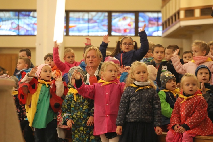 Poświęcenie Przedszkola Parafialnego im. św. Jana Pawła II w Andrychowie