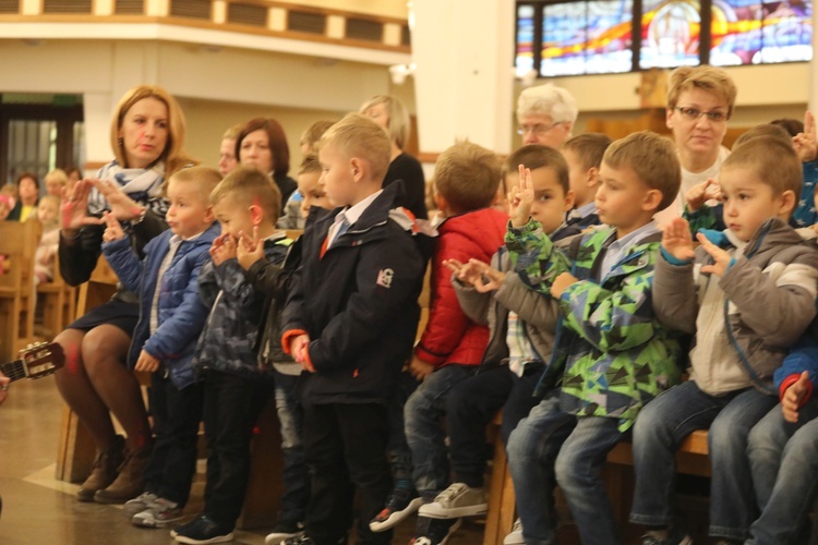 Poświęcenie Przedszkola Parafialnego im. św. Jana Pawła II w Andrychowie