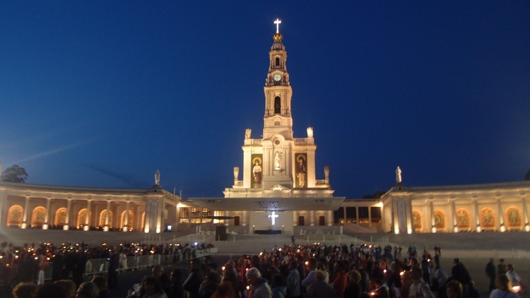 Fatima 100 lat po objawieniu się tam Matki Bożej