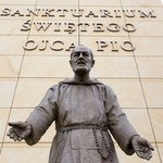 Nowe sanktuarium św. o. Pio na Gocławiu