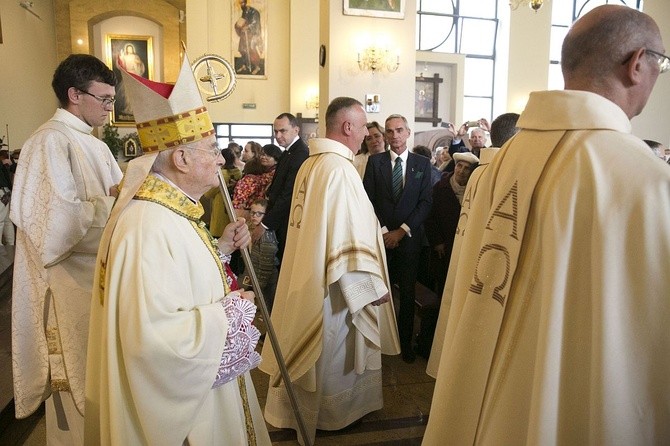 Nowe sanktuarium św. o. Pio na Gocławiu