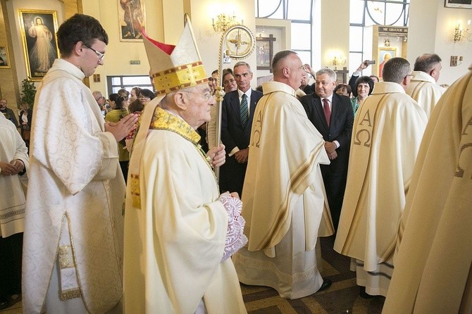 Nowe sanktuarium św. o. Pio na Gocławiu