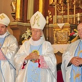 Zgodnie z tradycją w centrum wydarzenia była uroczysta Eucharystia.