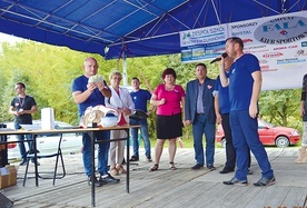 Piknik, zorganizowany na obiektach ZS w Nowym Duninowie, był chyba pierwszą tak szeroko zakrojoną akcją pomocy.