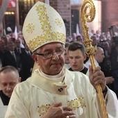 Abp Głódź zachęca do udziału w akcji Różaniec do Granic