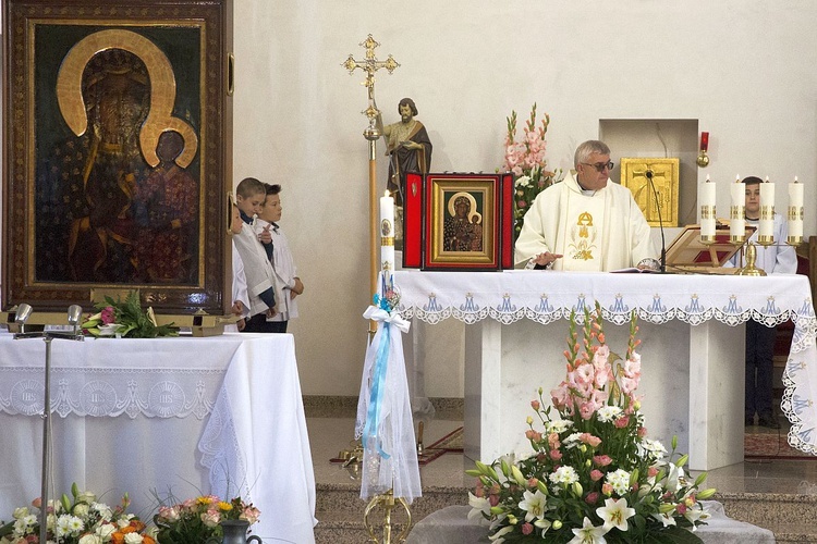 Maryja pozostaje w Miąsem. Chce odwiedzić każdą rodzinę