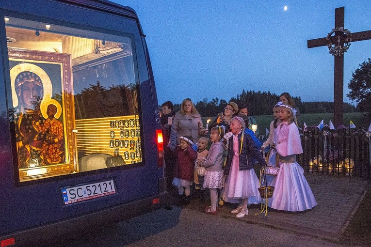 Prezent na 60. urodziny parafii we Franciszkowie