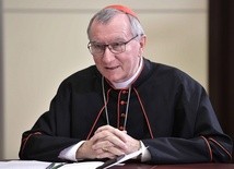 Watykański sekretarz stanu komentuje oskarżenia papieża o herezję