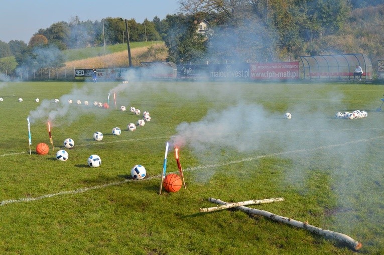 Podbijanie Wielkiego Różańca w Rzeszotarach 