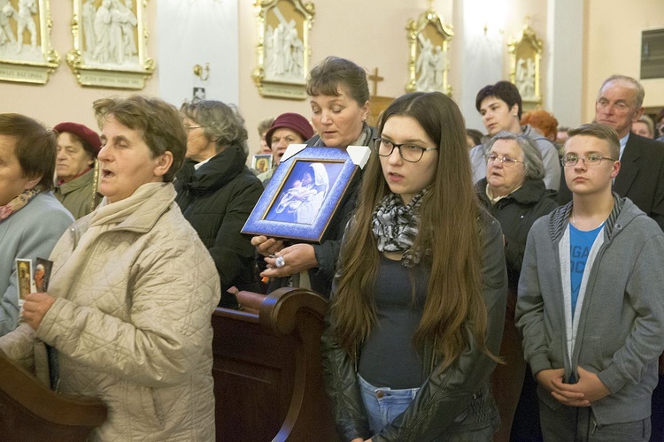 W Stanisławowie jak w Kanie Galilejskiej