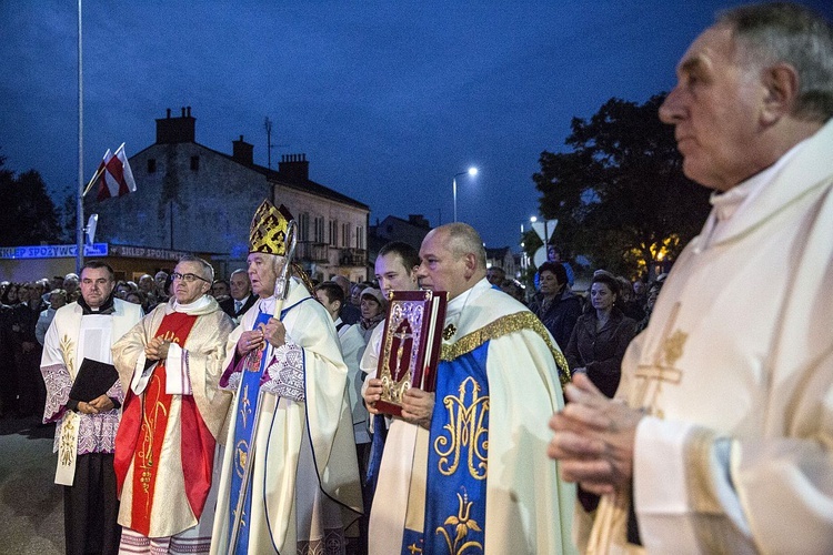 Maryjo, spraw żeby wszystko było... Dobre