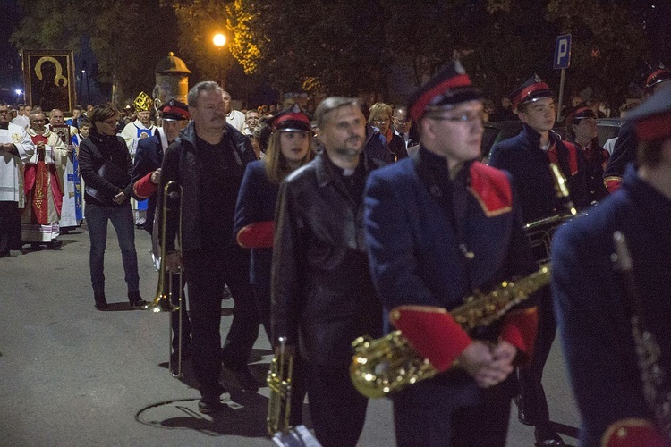 Maryjo, spraw żeby wszystko było... Dobre